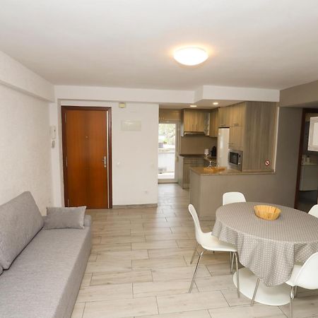Differentflats Samoa Apartment Салоу Екстериор снимка